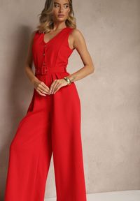 Renee - Czerwony Kombinezon o Taliowanym Kroju z Wiskozą i Paskiem Raliorea. Kolor: czerwony. Materiał: wiskoza. Styl: elegancki