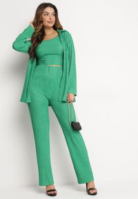 Born2be - Zielony 3-częściowy Komplet Casual z Plisowanej Tkaniny Spodnie Top i Koszula Farella. Kolor: zielony. Materiał: tkanina #1