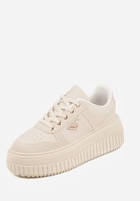 Renee - Beżowe Chunky Sneakersy z Trójkątną Aplikacją VICES na Platformie Cezaline. Kolor: beżowy. Materiał: jeans. Wzór: aplikacja. Obcas: na platformie #7