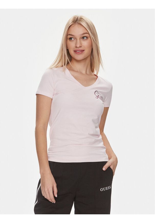 Guess T-Shirt W4RI55 J1314 Różowy Slim Fit. Kolor: różowy. Materiał: bawełna