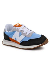 Buty do chodzenia dla dzieci New Balance 237. Zapięcie: sznurówki. Kolor: niebieski. Materiał: materiał, syntetyk. Szerokość cholewki: normalna. Sport: turystyka piesza
