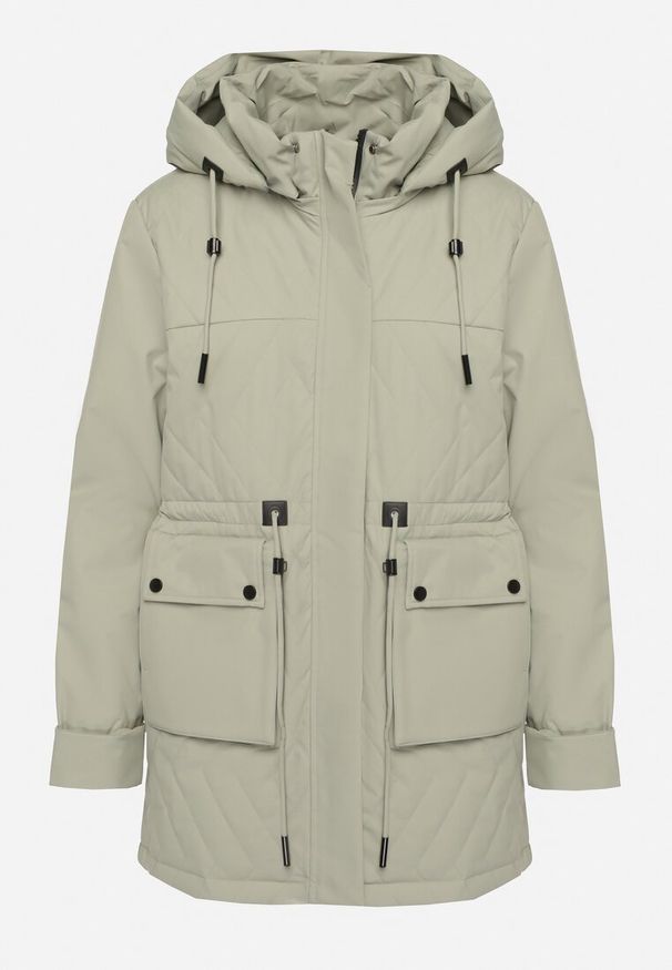 Born2be - Jasnozielona Pikowana Kurtka Parka z Odpinanym Kapturem na Suwak Ściągana w Talii Ericeas. Okazja: na co dzień. Kolor: zielony. Materiał: jeans. Długość rękawa: długi rękaw. Długość: długie. Styl: wizytowy, sportowy, elegancki, casual