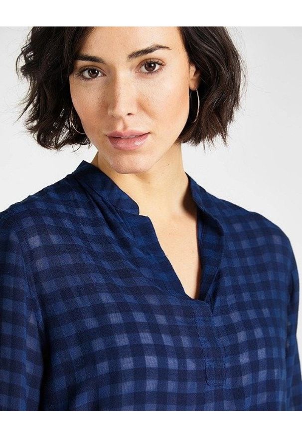Lee - LEE ESSENTIAL BLOUSE DAMSKA BLUZKA W KRATĘ DARK NAVY L45VHTNM 112110614