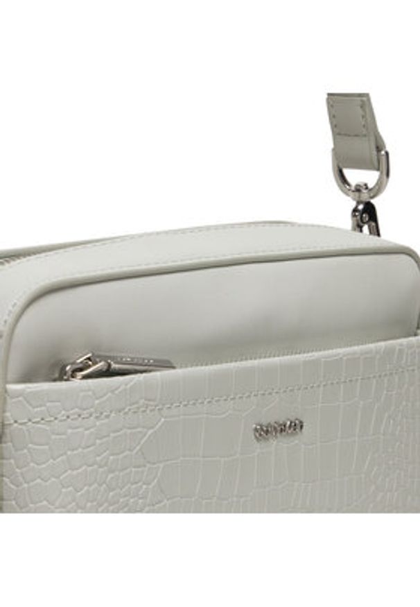 Calvin Klein Torebka Ck Must Conv Camera Bag K60K612110 Szary. Kolor: szary. Materiał: skórzane