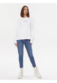 Calvin Klein Jeans Bluzka Institutional J20J222021 Biały Loose Fit. Kolor: biały. Materiał: bawełna