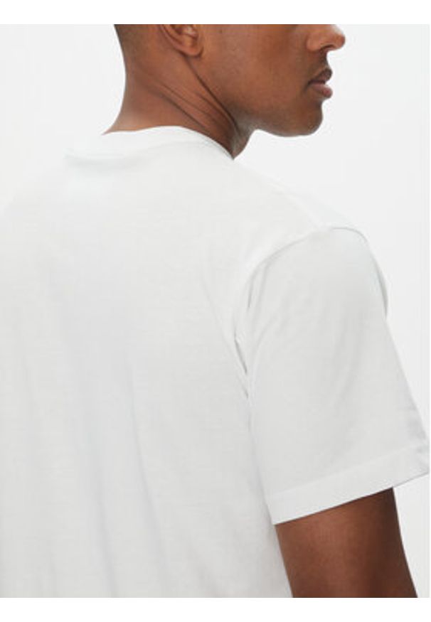 Versace Jeans Couture T-Shirt 78GAHT08 Biały Regular Fit. Kolor: biały. Materiał: bawełna