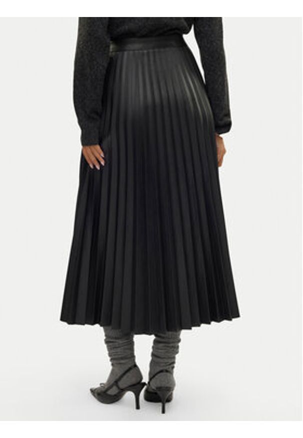 Vero Moda Spódnica z imitacji skóry Bella Holly 10319036 Czarny Regular Fit. Kolor: czarny. Materiał: skóra