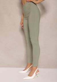 Renee - Zielone Spodnie Skinny z Bawełną i Ozdobnymi Guzikami Arrimarela. Okazja: na co dzień. Stan: podwyższony. Kolor: zielony. Materiał: bawełna. Styl: klasyczny, elegancki, casual