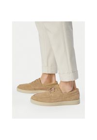 Półbuty Clarks. Kolor: beżowy #1