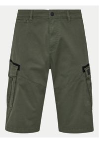 s.Oliver Szorty materiałowe 2141741 Zielony Regular Fit. Kolor: zielony. Materiał: bawełna