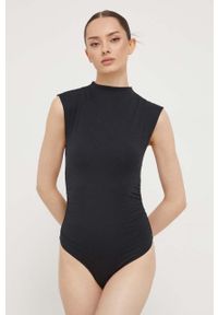 Abercrombie & Fitch body damskie kolor czarny z półgolfem. Kolor: czarny. Materiał: dzianina. Długość: krótkie. Wzór: gładki #4