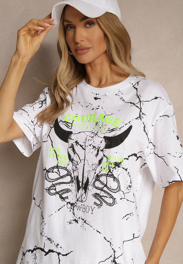 Renee - Biała Bawełniana Koszulka T-shirt z Nadrukiem Lanessae. Okazja: na co dzień, na imprezę. Kolor: biały. Materiał: bawełna. Wzór: nadruk. Styl: klasyczny, casual, elegancki