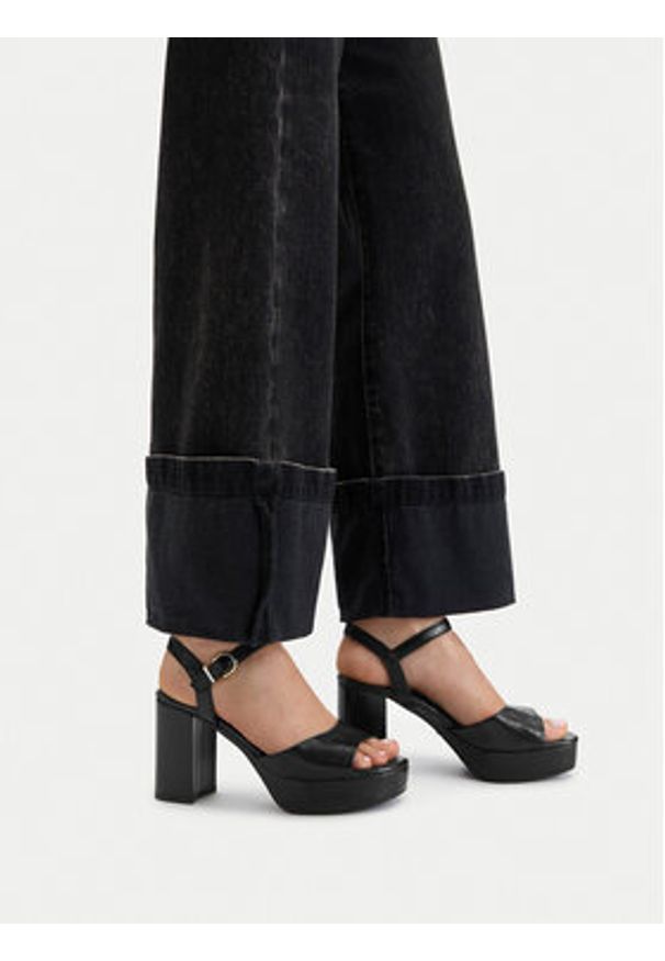 DeeZee Sandały CEO-SF79601 Czarny. Kolor: czarny. Materiał: materiał