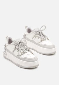 Born2be - Biało-Szare Sneakersy na Grubej Podeszwie Zdobione Cyrkoniami Neothra. Okazja: na co dzień, na spacer. Kolor: biały. Materiał: jeans. Wzór: aplikacja. Sport: turystyka piesza #5