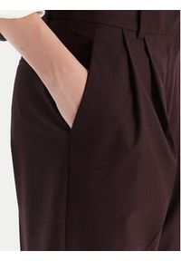 TOMMY HILFIGER - Tommy Hilfiger Spodnie materiałowe WW0WW48358 Bordowy Relaxed Fit. Kolor: czerwony. Materiał: wiskoza, syntetyk #5