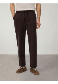 Reserved - Spodnie z wiązaniem - brązowy. Kolor: brązowy. Materiał: dzianina, bawełna