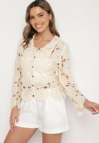 Born2be - Beżowa Ażurowa Koszula z Bawełny w Stylu Boho Banaviela. Okazja: na co dzień. Typ kołnierza: kołnierzyk klasyczny. Kolor: beżowy. Materiał: bawełna. Długość rękawa: długi rękaw. Długość: długie. Wzór: ażurowy. Styl: boho