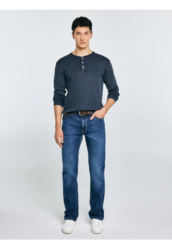 Big-Star - Bluzka męska z długim rękawem granatowa Merrts 403. Okazja: na co dzień. Kolor: niebieski. Materiał: materiał, dzianina, jeans. Długość rękawa: długi rękaw. Długość: długie. Styl: klasyczny, casual, sportowy