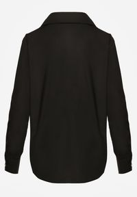 Renee - Czarna Klasyczna Koszula z Kieszeniami Zdobiona Cyrkoniami i Kwiatowym Detalem Herlla. Kolor: czarny. Długość rękawa: długi rękaw. Długość: długie. Wzór: kwiaty, aplikacja. Styl: klasyczny #8