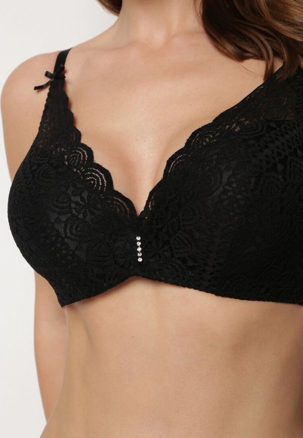 Born2be - Czarny Biustonosz z Koronką o Fasonie Full Cup Arid. Kolor: czarny. Materiał: koronka. Wzór: koronka