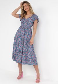 Born2be - Niebieska Sukienka Helledeia. Kolor: niebieski. Wzór: aplikacja, kwiaty. Sezon: wiosna, lato. Długość: midi #6