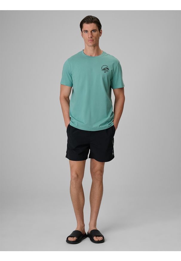 4f - 4F T-shirt relaxed z nadrukiem męski - zielony S. Okazja: na co dzień. Kolor: zielony. Materiał: materiał, bawełna, dzianina. Wzór: nadruk. Styl: casual