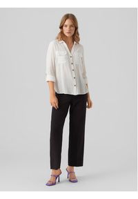 Vero Moda Koszula Bumpy 10275283 Biały Regular Fit. Kolor: biały. Materiał: wiskoza