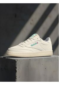 Reebok Sneakersy EO-CLUB C 85 VINTAGE 100007797 Écru. Kolor: kremowy. Materiał: skóra. Model: Reebok Club #3