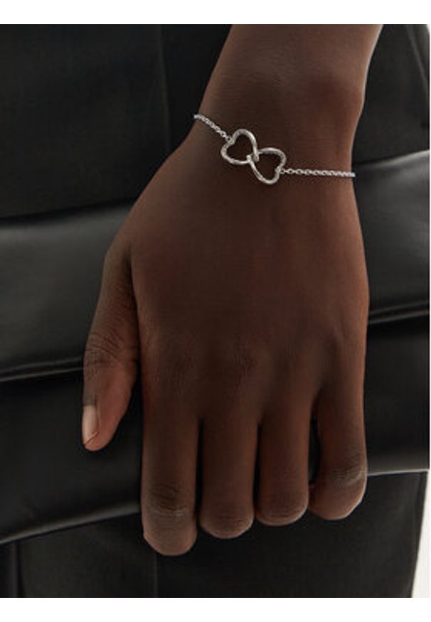 Guess Bransoletka JUBB0461 8JW Srebrny. Materiał: metalowe. Kolor: srebrny