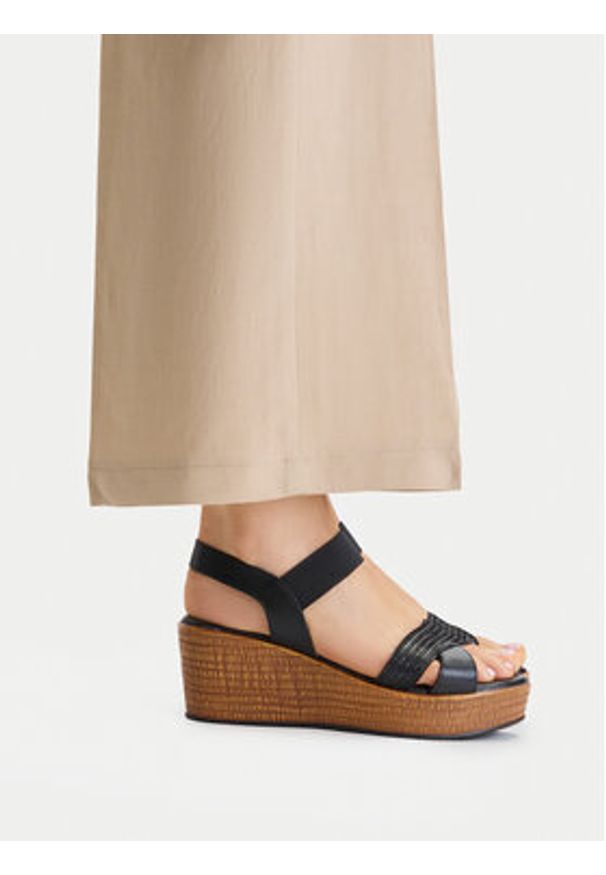 Lasocki Sandały CEO-WI16-NYASA-04 Czarny. Kolor: czarny. Materiał: skóra