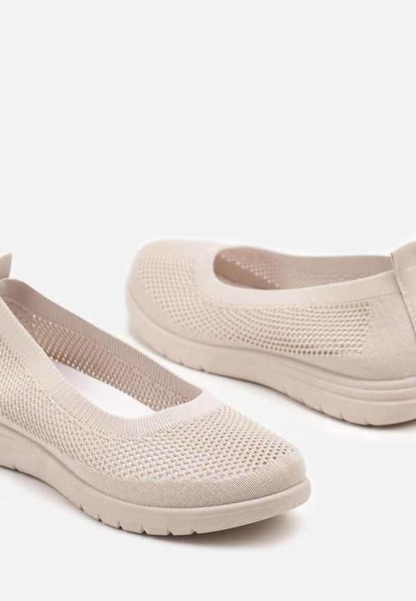 Born2be - Beżowe Tenisówki z Siateczkową Cholewką Avisela. Okazja: na spacer, na co dzień. Kolor: beżowy. Materiał: jeans. Szerokość cholewki: normalna. Sezon: wiosna. Styl: casual