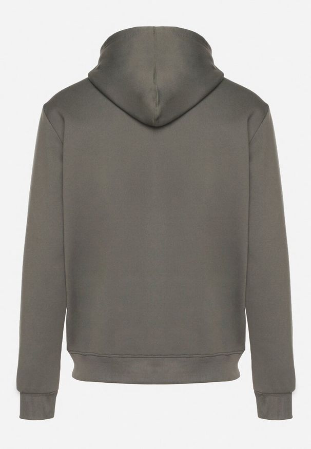 Born2be - Zielona Bluza z Kapturem i Kangurkową Kieszenią Envila. Okazja: na co dzień. Typ kołnierza: kaptur. Kolor: zielony. Materiał: jeans. Styl: casual, elegancki