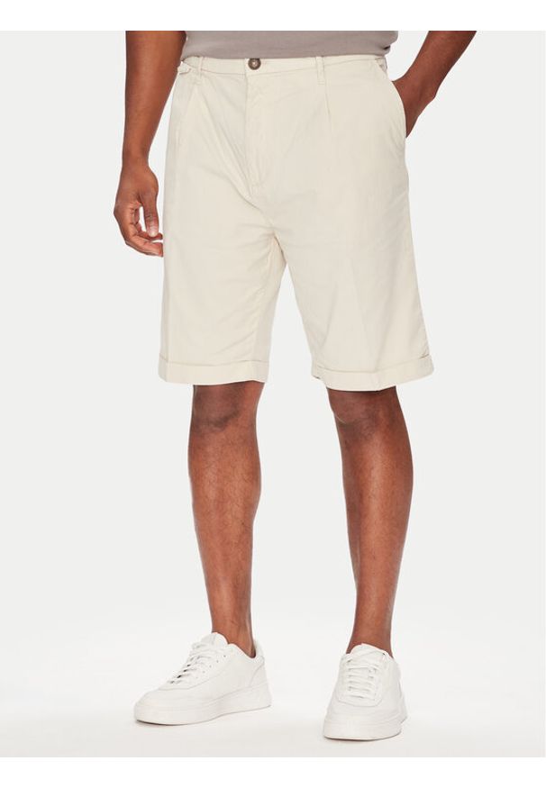Guess Szorty materiałowe M5GD26 WH4GA Beżowy Regular Fit. Kolor: beżowy. Materiał: bawełna