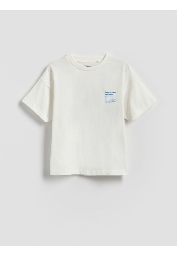 Reserved - T-shirt z aplikacją - złamana biel. Materiał: bawełna. Wzór: aplikacja