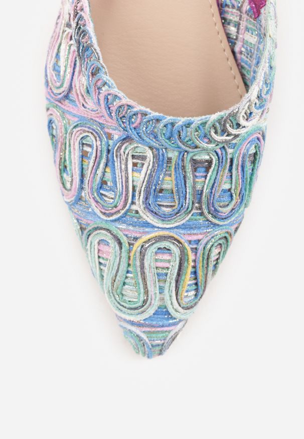 Renee - Niebieskie Sandały Slingback Vices z Metalicznymi Zdobieniami Janavie. Okazja: na co dzień. Zapięcie: sprzączka. Kolor: niebieski. Wzór: aplikacja. Sezon: lato. Obcas: na obcasie. Styl: elegancki, casual. Wysokość obcasa: niski
