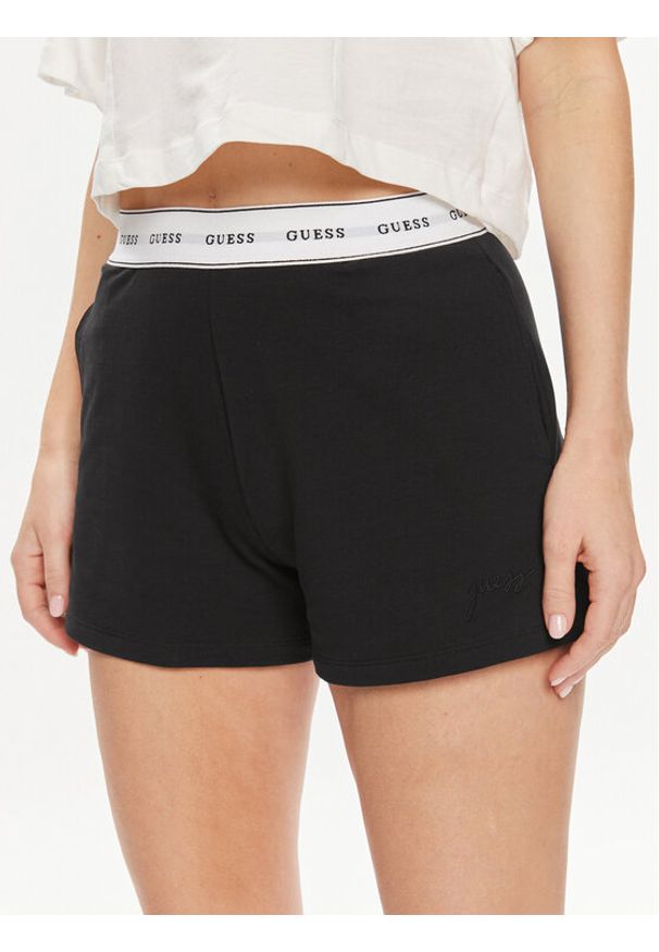 Guess Szorty piżamowe O4GD02 KBS91 Czarny Loose Fit. Kolor: czarny. Materiał: bawełna