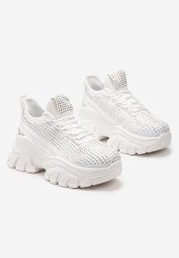 Renee - Białe Sneakersy na Platformie z Cholewką z Cyrkoniami Harilena. Okazja: na co dzień. Kolor: biały. Szerokość cholewki: normalna. Obcas: na platformie #3