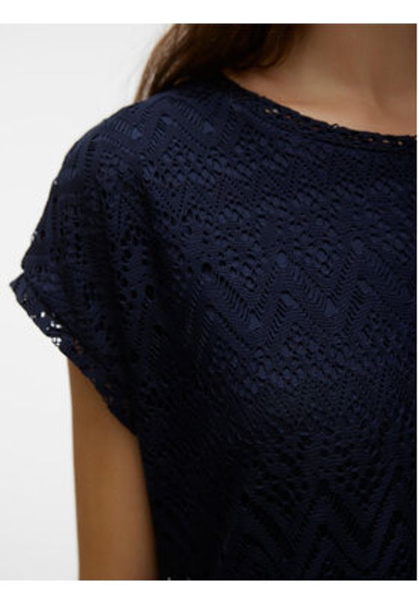 Vero Moda Bluzka Maya 10304457 Granatowy Wide Fit. Kolor: niebieski. Materiał: syntetyk