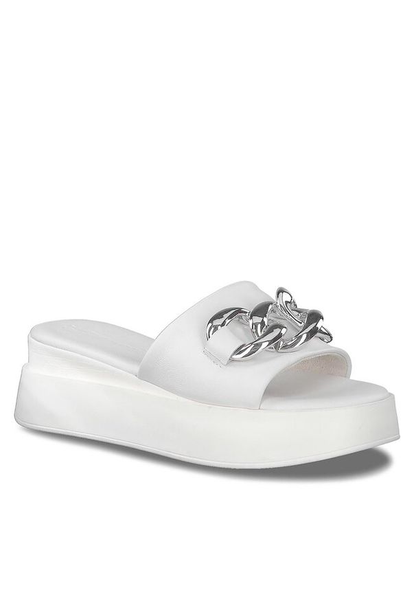 Klapki Tamaris. Kolor: biały