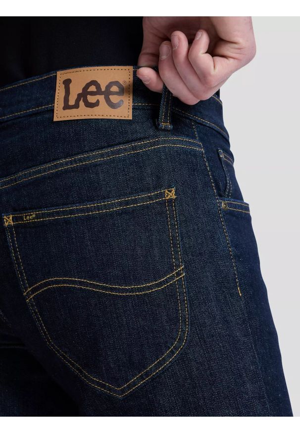 Lee - MĘSKIE SPODNIE LEE LUKE RINSE 112119428