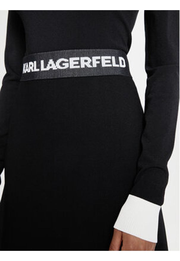 Karl Lagerfeld - KARL LAGERFELD Spódnica trapezowa 245W1230 Czarny Regular Fit. Kolor: czarny. Materiał: wiskoza