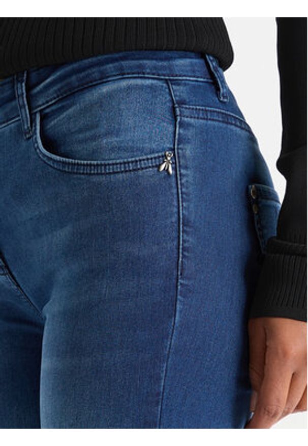 Patrizia Pepe Jeansy CP0509/D1HIB-C920 Granatowy Slim Fit. Kolor: niebieski