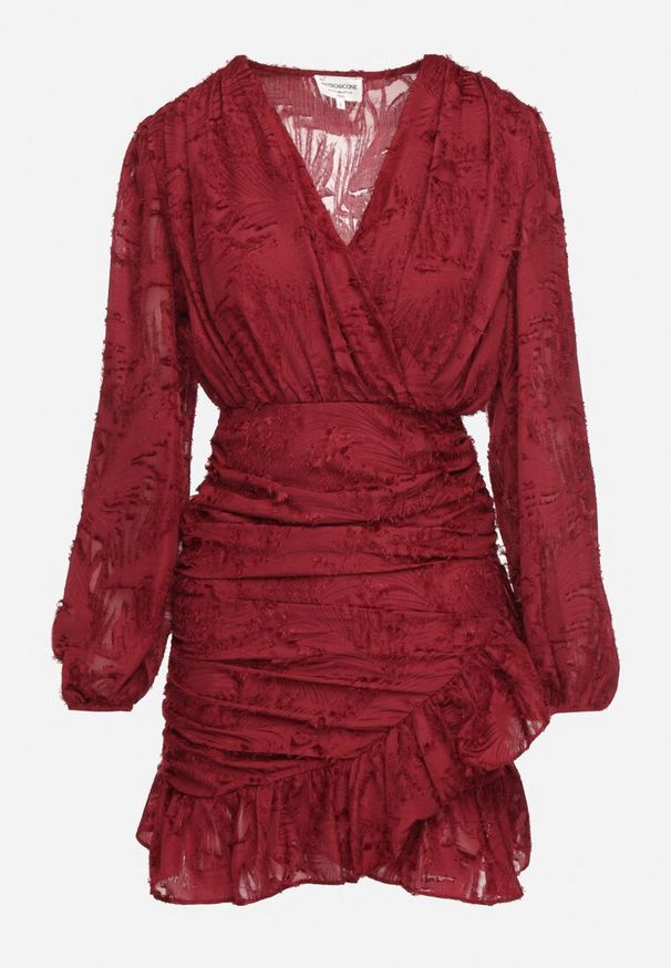 Born2be - Bordowa Kopertowa Sukienka Koronkowa z Bufiastymi Rękawami Falbankami i Marszczeniem Demeriana. Typ kołnierza: kołnierz z falbankami. Kolor: czerwony. Materiał: koronka. Długość rękawa: krótki rękaw. Typ sukienki: kopertowe