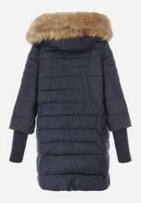 Born2be - Granatowa Kurtka Pikowana z Szerokim Ściągaczem przy Rękawach Rese. Okazja: na co dzień. Kolor: niebieski. Materiał: jeans, futro. Styl: casual, elegancki #7