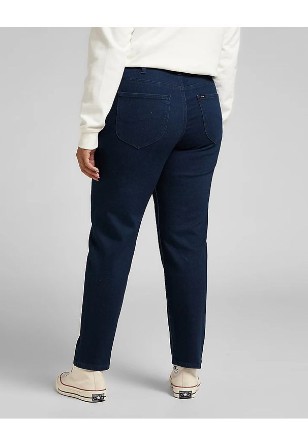 Lee - DAMSKIE SPODNIE JEANSOWE LEE Stella Tapered Plus DARK EVITA L31LPVYY 112139856