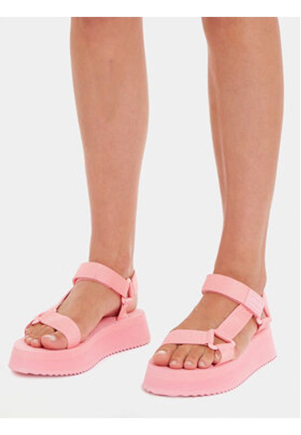 Tommy Jeans Sandały Tjw Eva Sandal EN0EN02466 Różowy. Kolor: różowy. Materiał: materiał