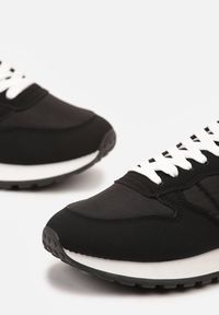 Born2be - Czarne Buty Sportowe Sneakersy z Ozdobną Aplikacją Salintia. Okazja: na co dzień. Kolor: czarny. Materiał: jeans. Szerokość cholewki: normalna. Wzór: aplikacja. Obcas: na płaskiej podeszwie #3