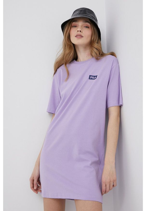 Fila sukienka kolor fioletowy mini prosta. Kolor: fioletowy. Materiał: dzianina. Długość rękawa: krótki rękaw. Wzór: nadruk. Typ sukienki: proste. Długość: mini