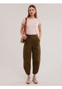 Big-Star - Koszulka damska z niewielkim logo różowa Irsera 600. Okazja: na co dzień. Kolor: różowy. Materiał: bawełna, jeans, materiał. Wzór: haft. Styl: elegancki, casual #7