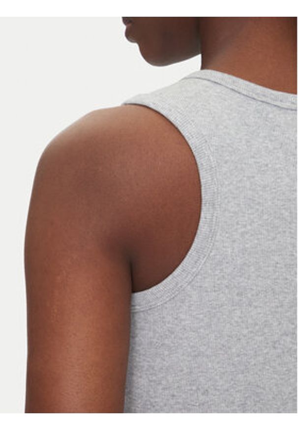 Calvin Klein Jeans Top LV047C201G Szary Slim Fit. Kolor: szary. Materiał: bawełna